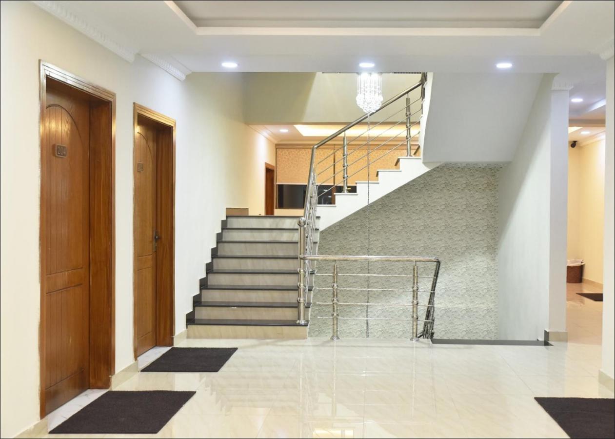 Grand Taj Hotell Murree Eksteriør bilde