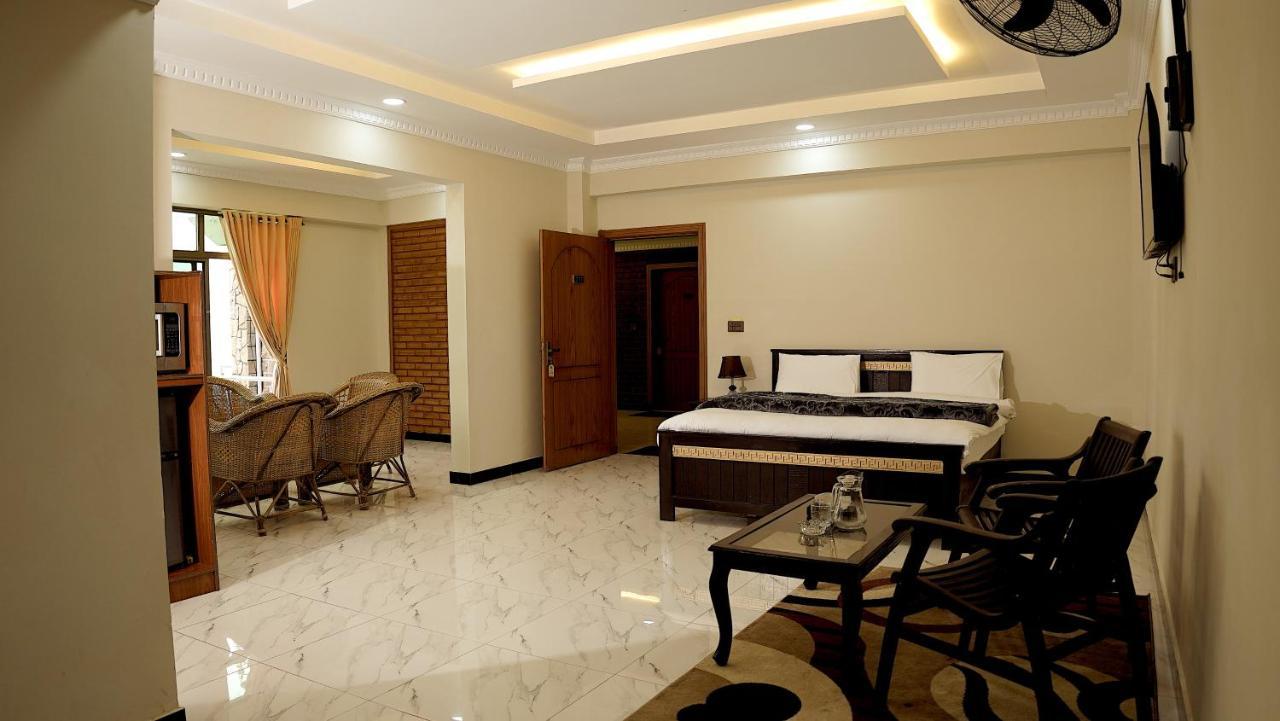 Grand Taj Hotell Murree Eksteriør bilde