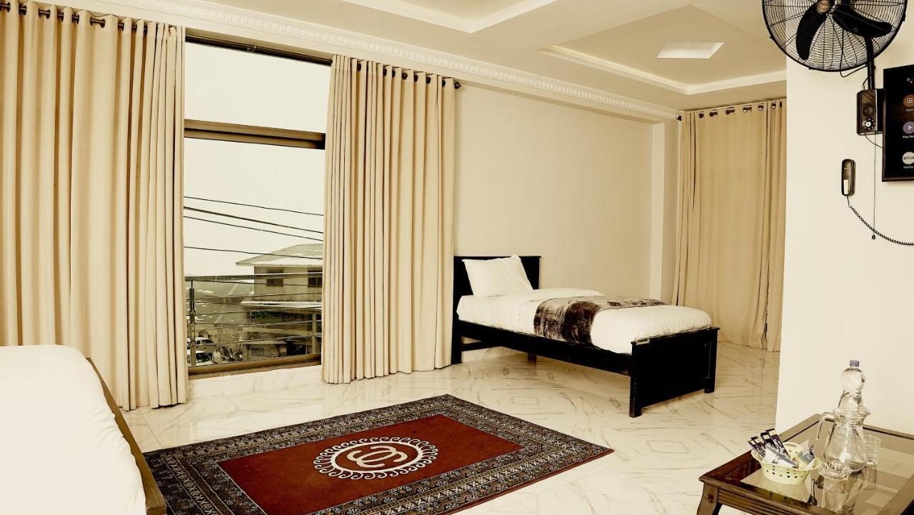 Grand Taj Hotell Murree Eksteriør bilde