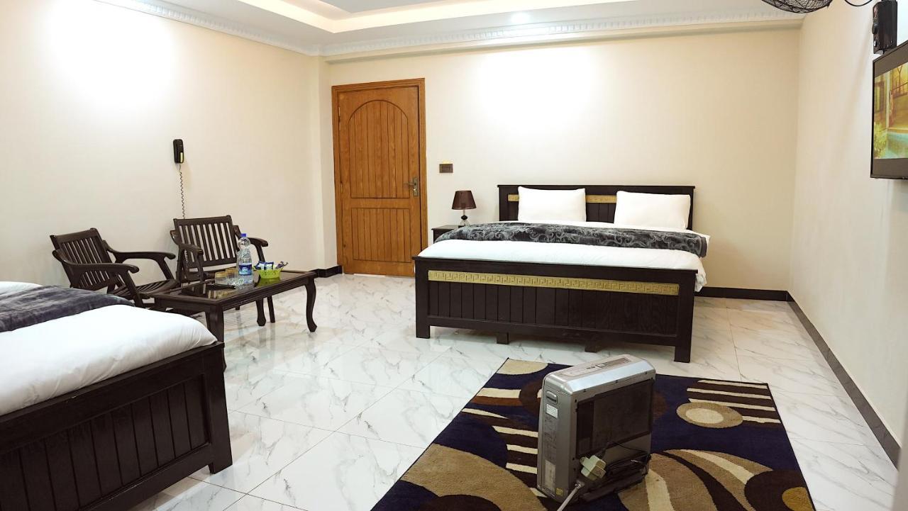 Grand Taj Hotell Murree Eksteriør bilde