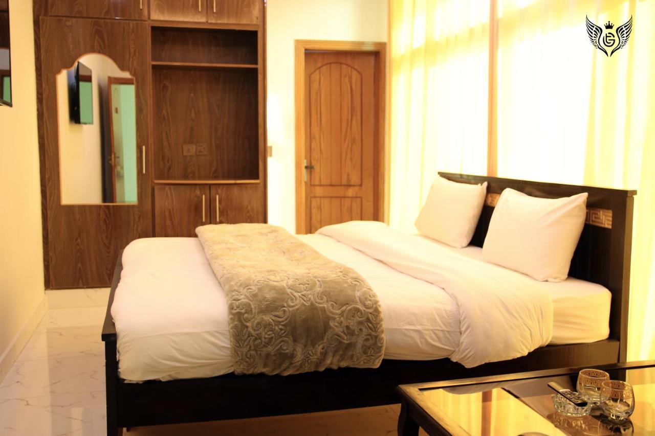 Grand Taj Hotell Murree Eksteriør bilde