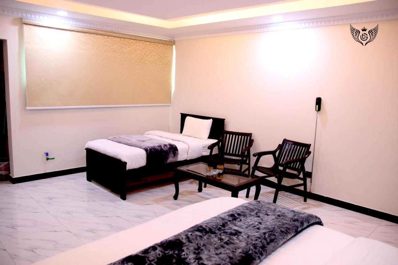 Grand Taj Hotell Murree Eksteriør bilde