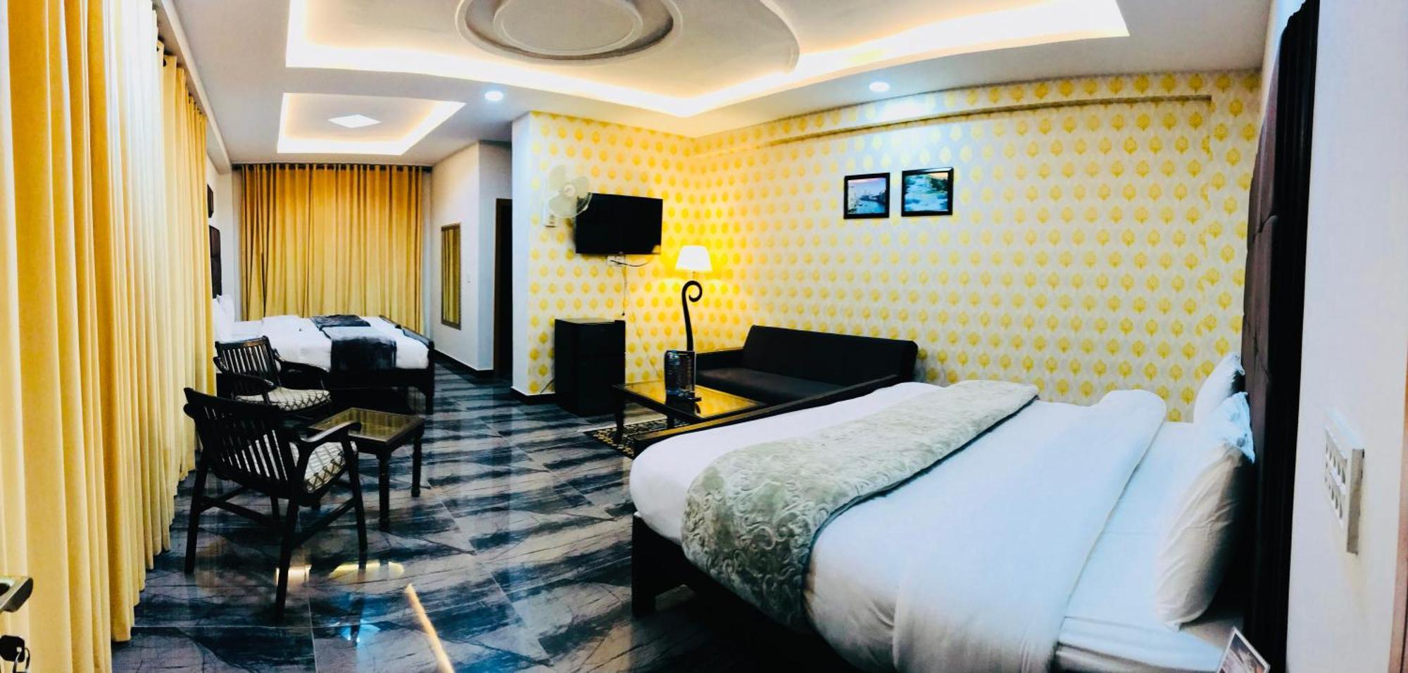 Grand Taj Hotell Murree Eksteriør bilde