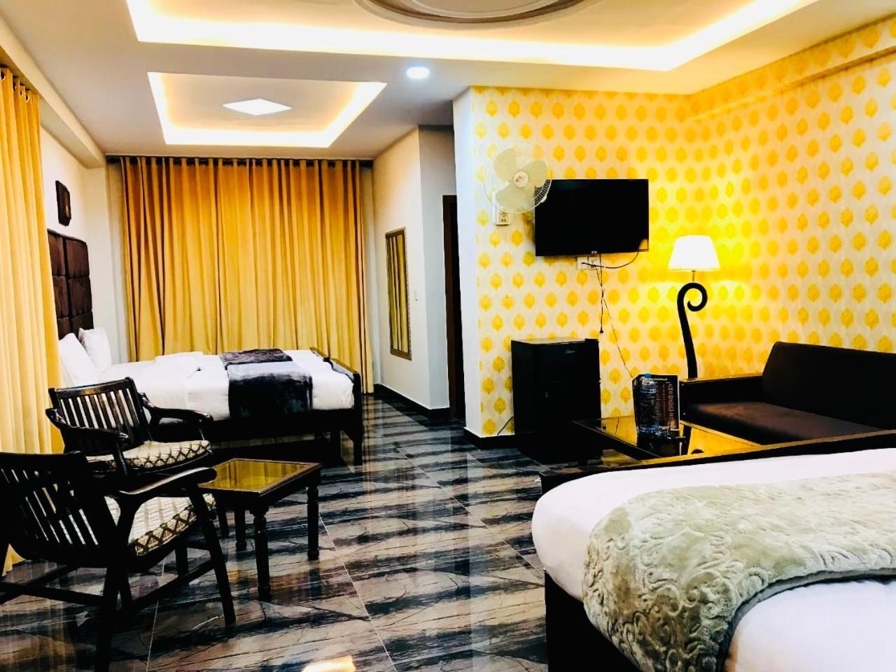 Grand Taj Hotell Murree Eksteriør bilde