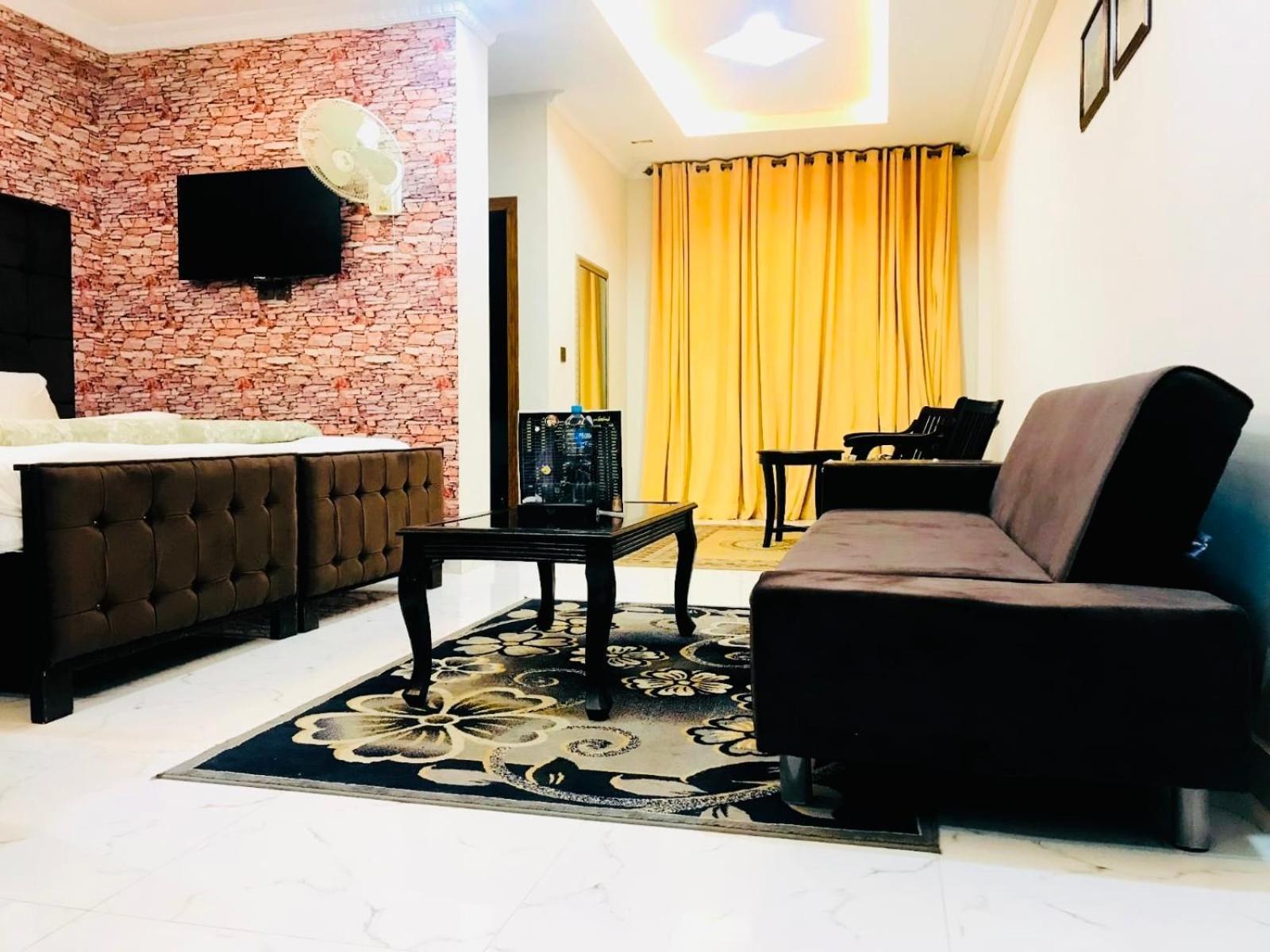 Grand Taj Hotell Murree Eksteriør bilde